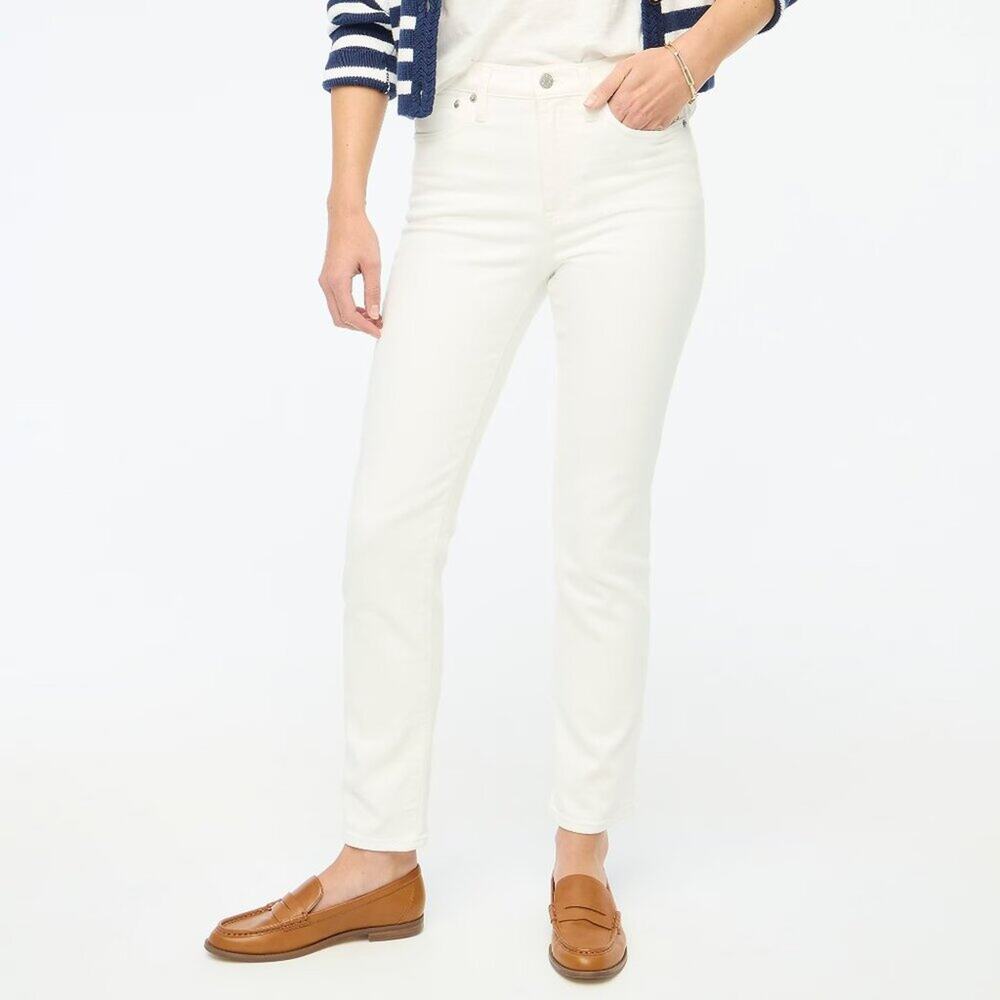 J. Crew Factory Essential Straight Leg All Day Stretch Jeans in White‎ Size 30P